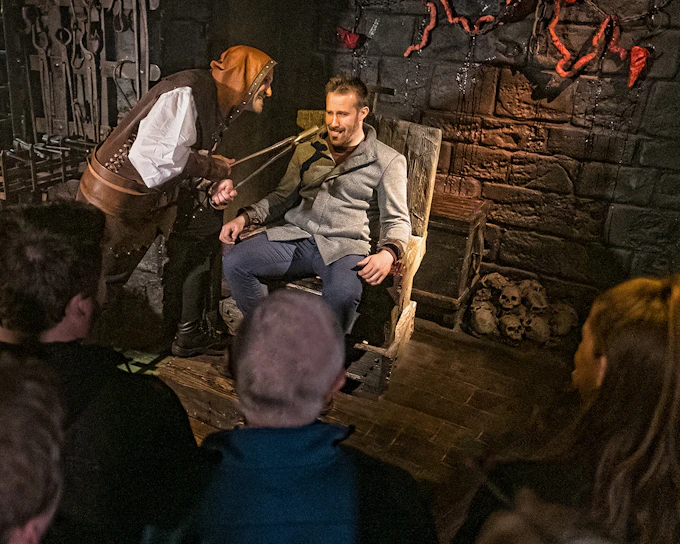 Screams & Spirits London Dungeon Tickets with Cocktail