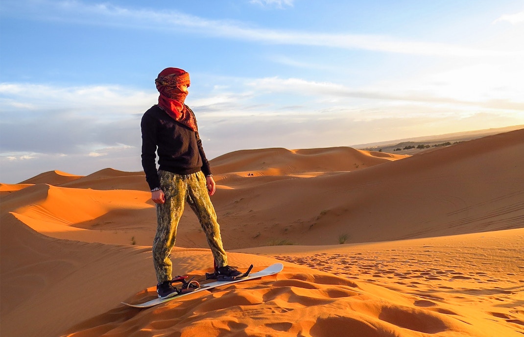 sandboarding em dubai