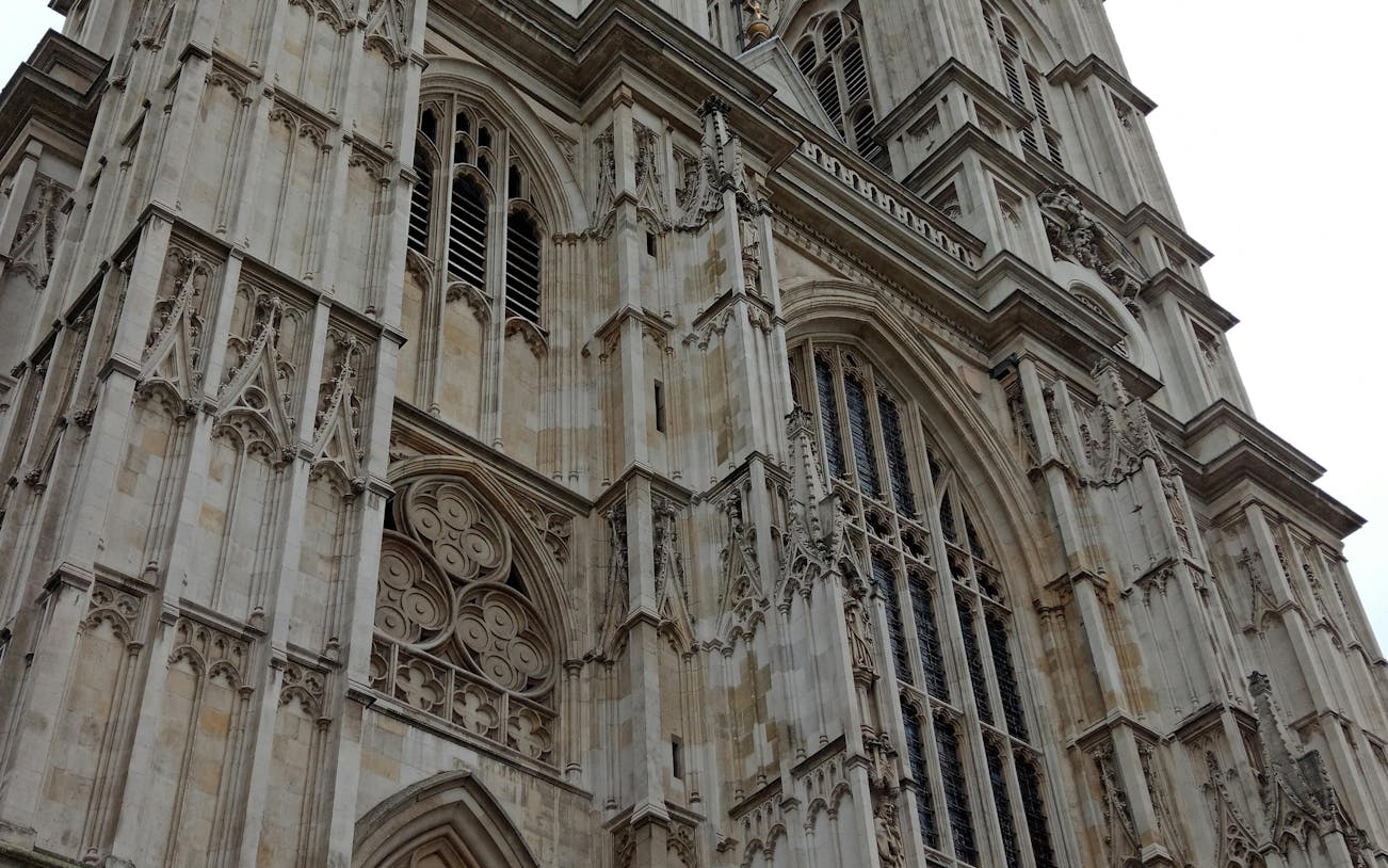 london westminster small-group guided walking tour and thames river cruise-5