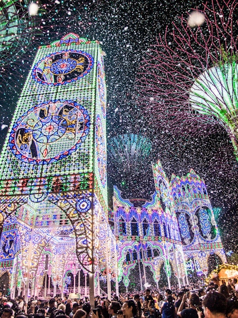 Singapore Christmas Wonderland at GBB with light displays, SuperTree Observatory, and OCBC Skyway.