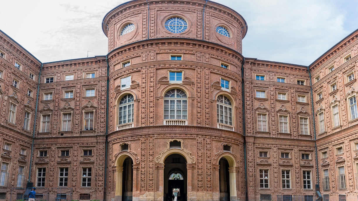 Attractions near the Giza Plateau