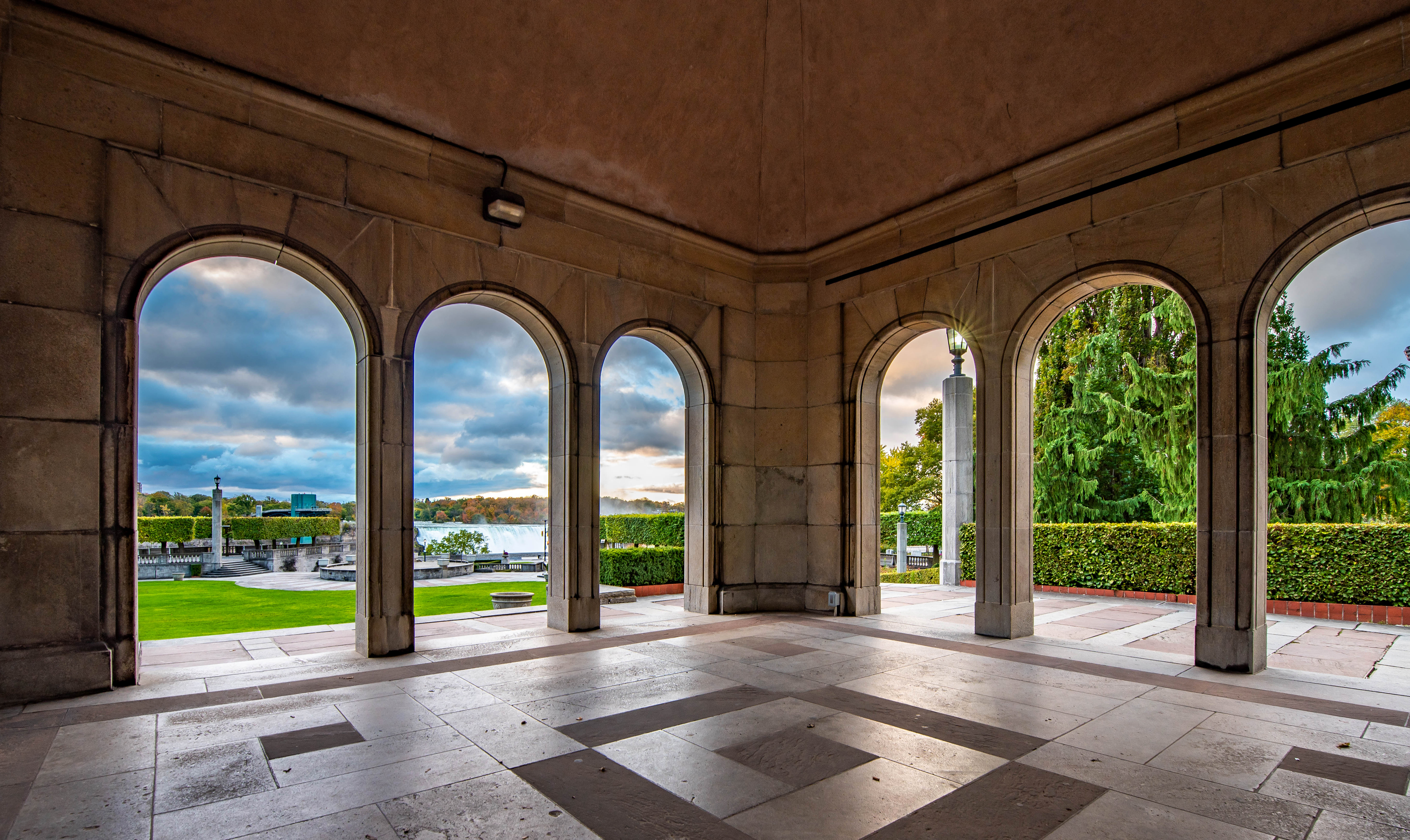 Oakes Garden Theatre in fall