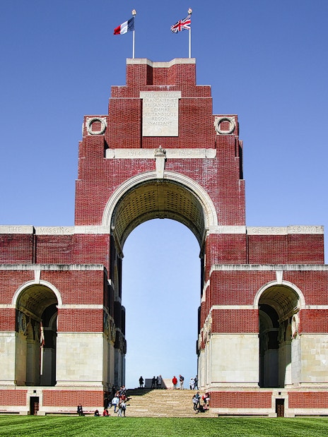 Thiepval Memorial on Somme Battlefields Day Trip from Paris.
