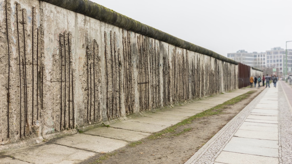 Architecture of the Berlin Wall