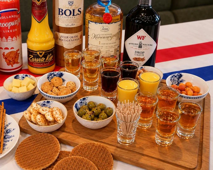 Dutch Curious: Traditional Drinks & Nibbles (Product 56984)