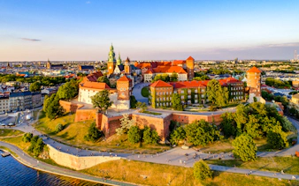 rynek underground museum skip-the-line private tour with krakow old town walking tour-4