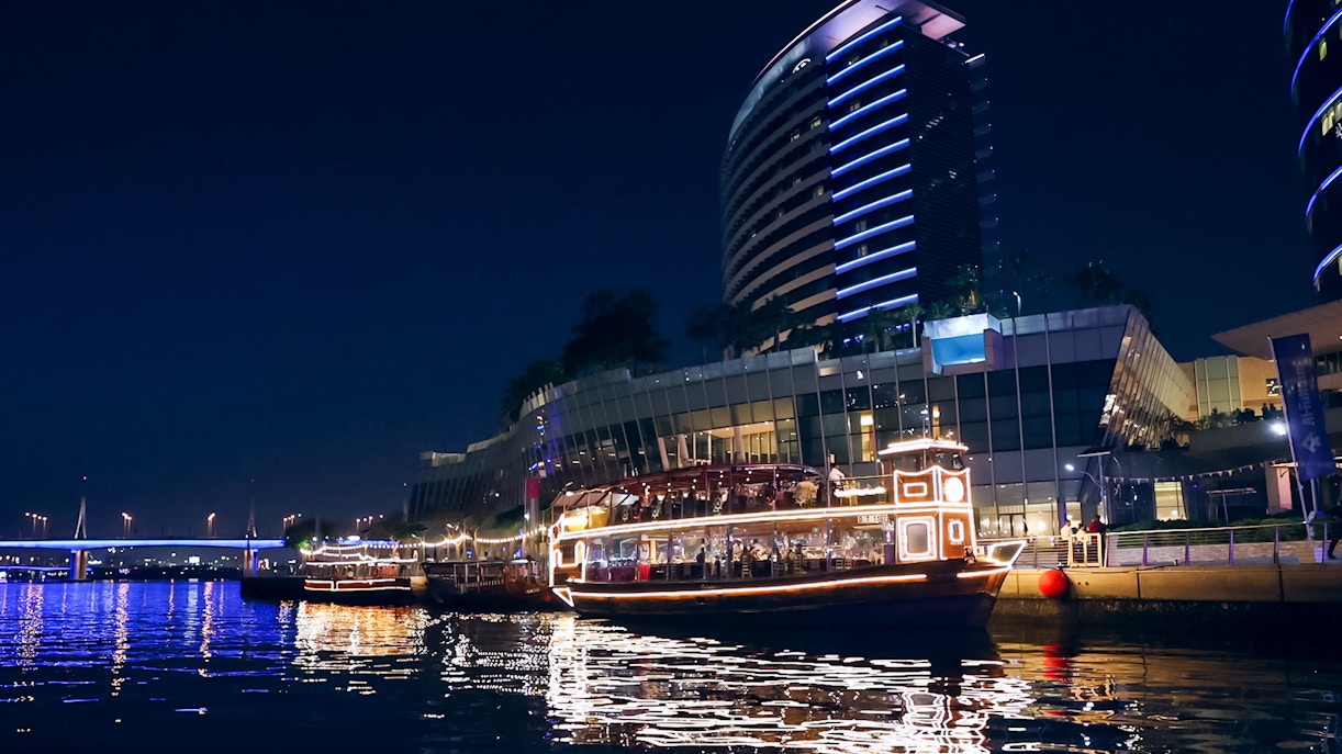 Dubai Canal Cruise