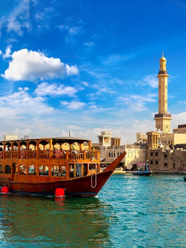 Cruzeiros no Dubai Creek