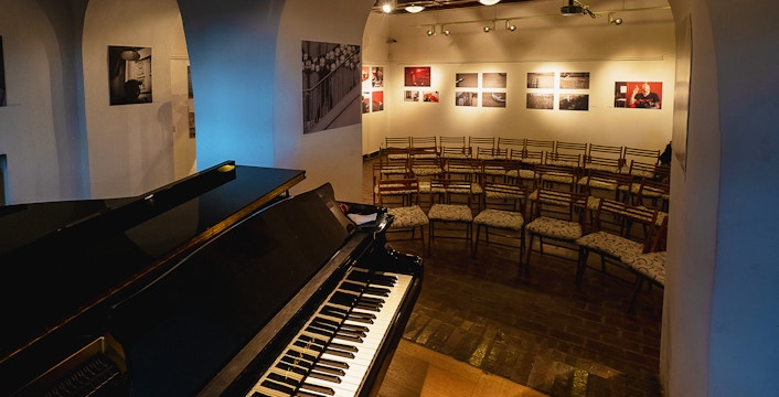 Buy Warsaw Entertainment Tickets