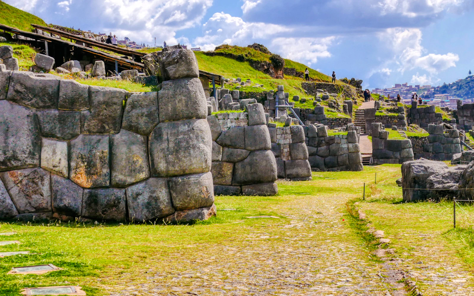 Cusco City Tour: Qoricancha, Sacsayhuaman and Tambomachay Image 2