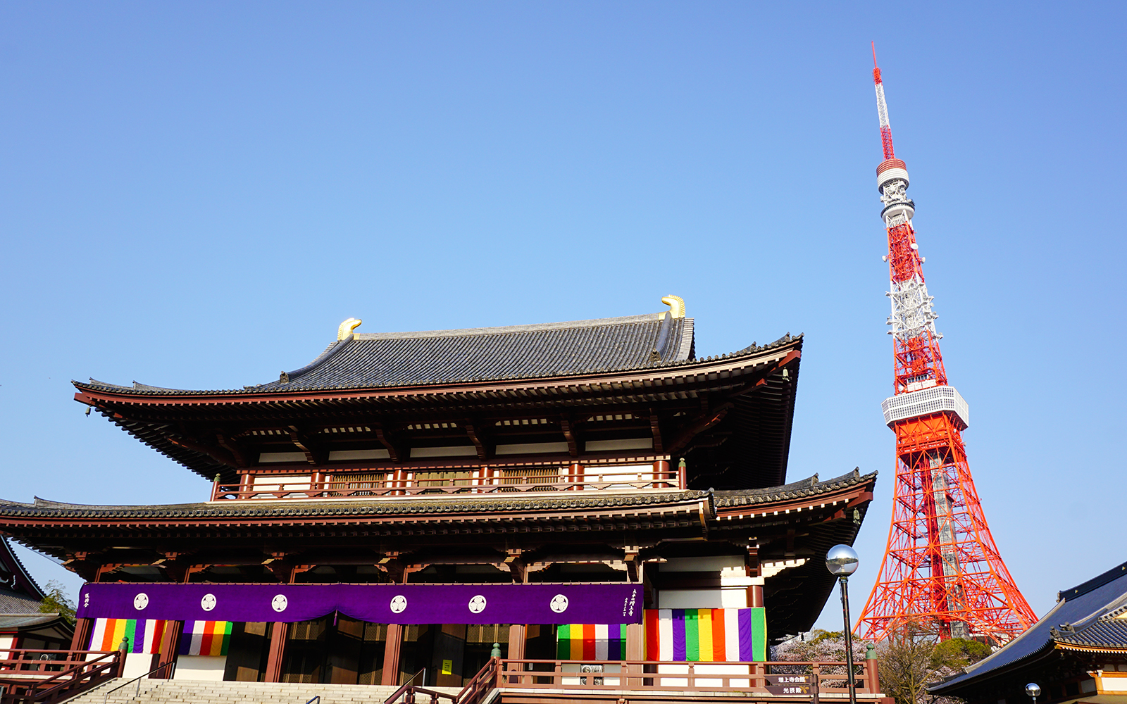 Zojoji Temple with Tokyo Tower in the background, Tokyo, Japan.