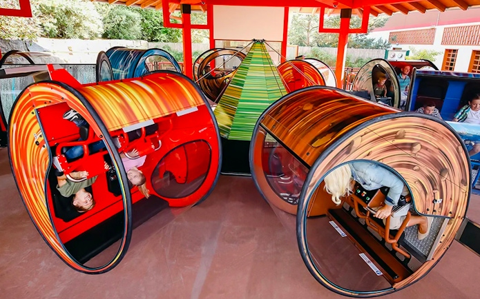 Guests enjoying spinning rides at LEGOLAND Deutschland.
