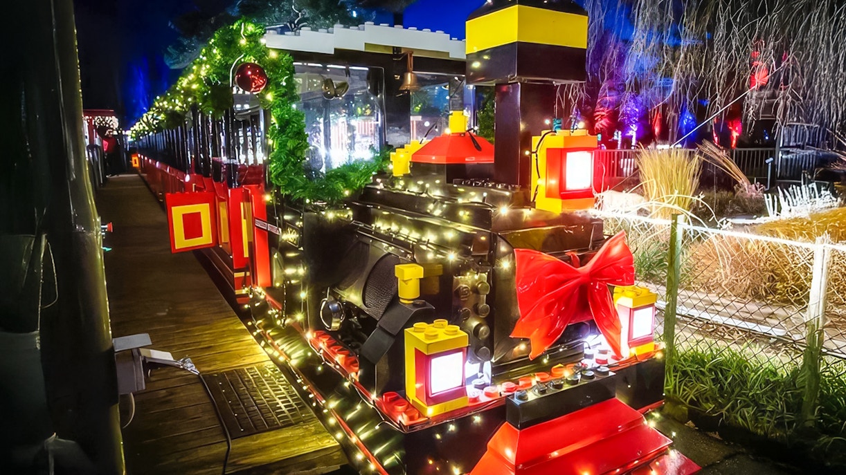 Train decorated with Christmas lights at LEGOLAND® Billund.