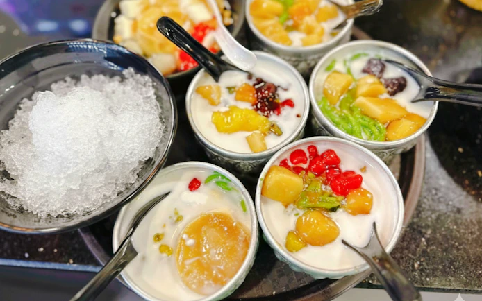 Da Nang Food Tour with Michelin-Recommended Dish and Vietnamese Coffee Culture