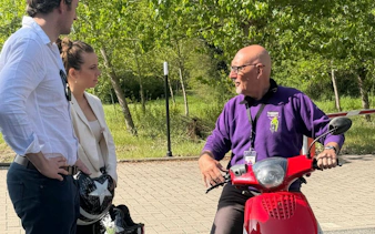 ab florenz: vespa-tour durch die toskana in kleingruppe mit mittagessen und wein-6