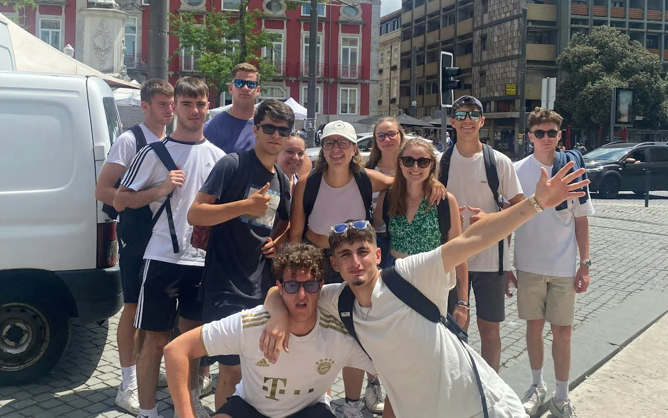 Porto’s Old Town: Self-Guided City Exploration Game Image 9