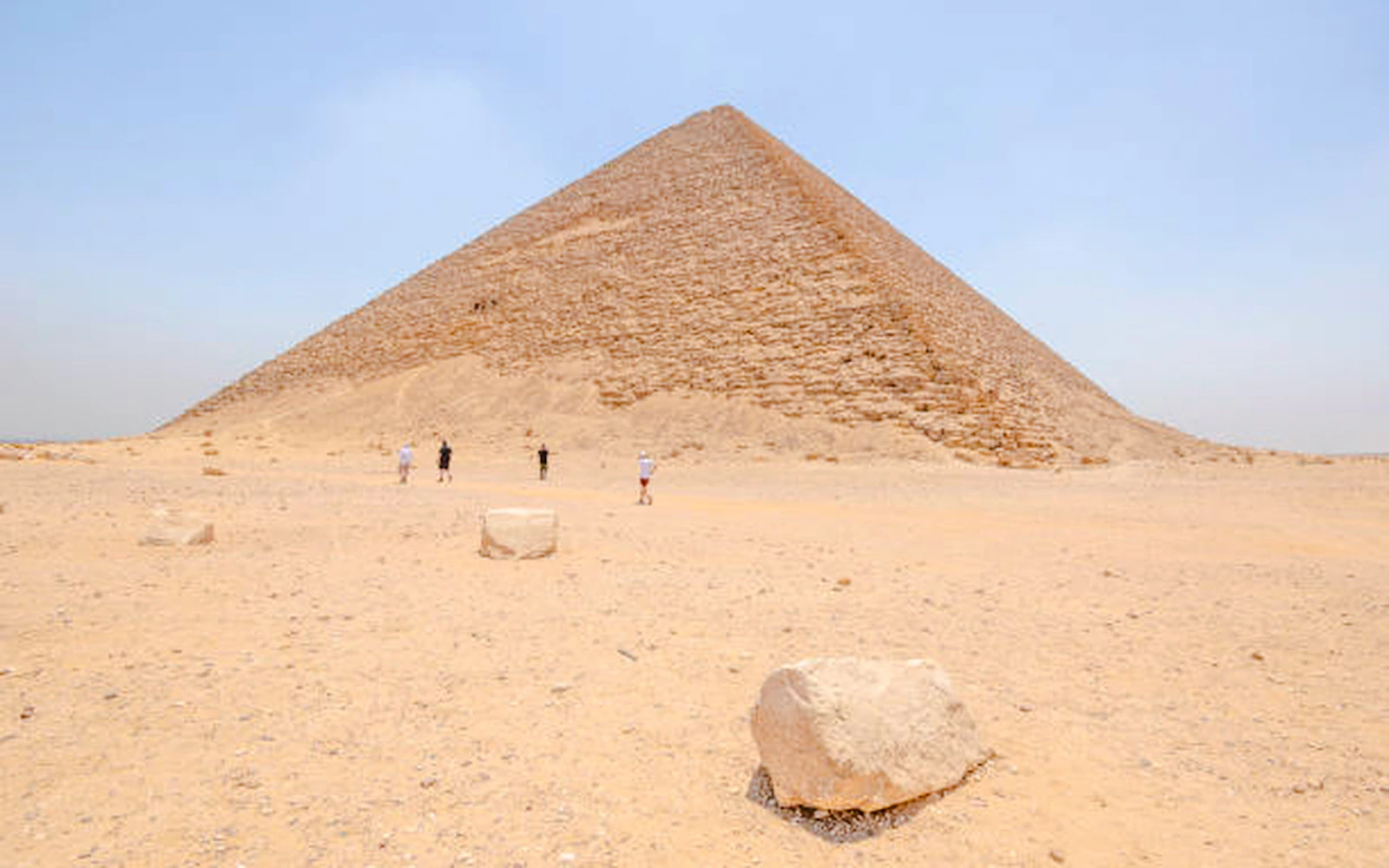 Saqqara, Memphis & Dahshur Pyramids Tour
