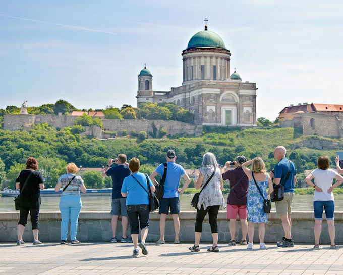 From Budapest: Danube Bend Day Trip