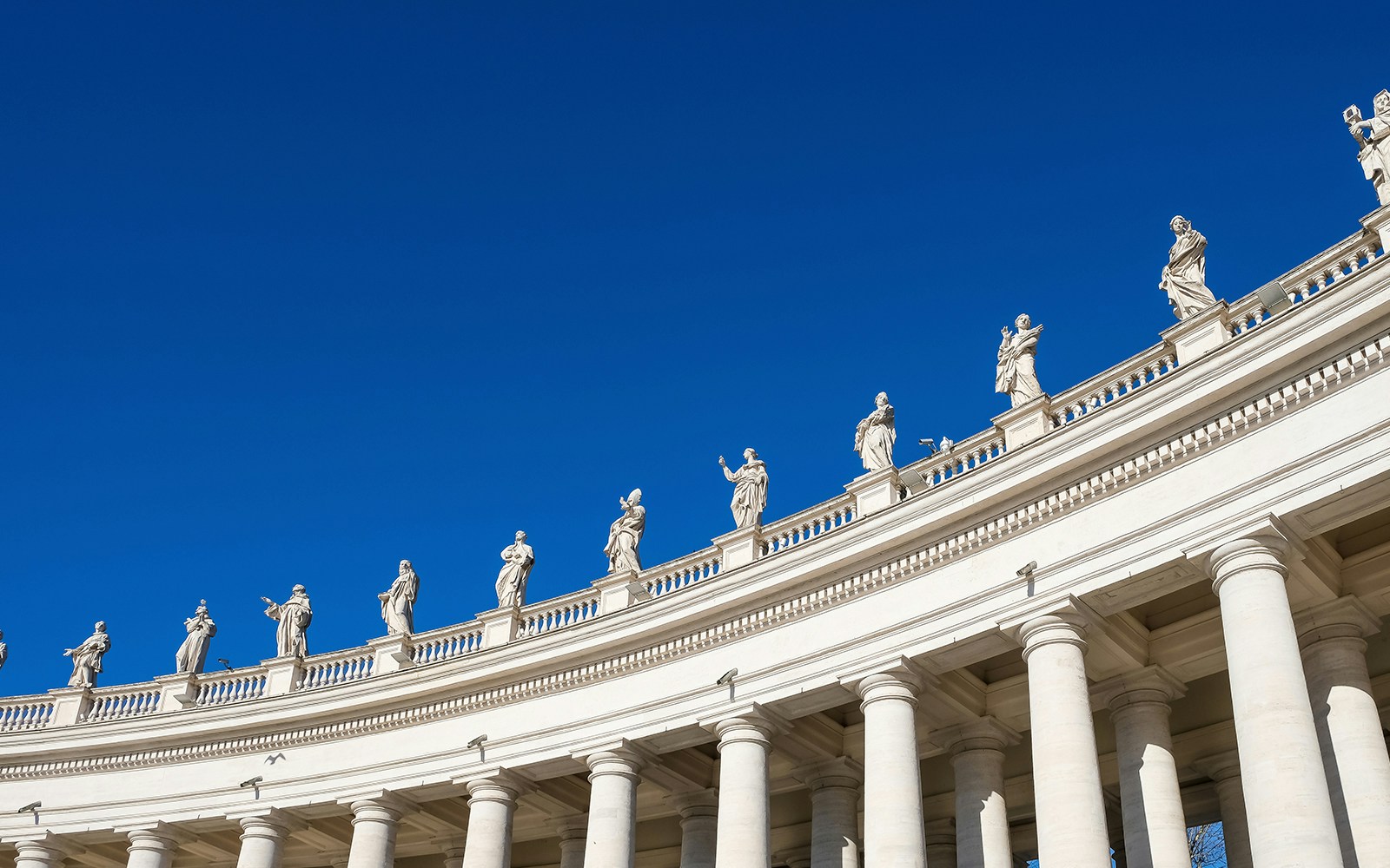 Statues of saints