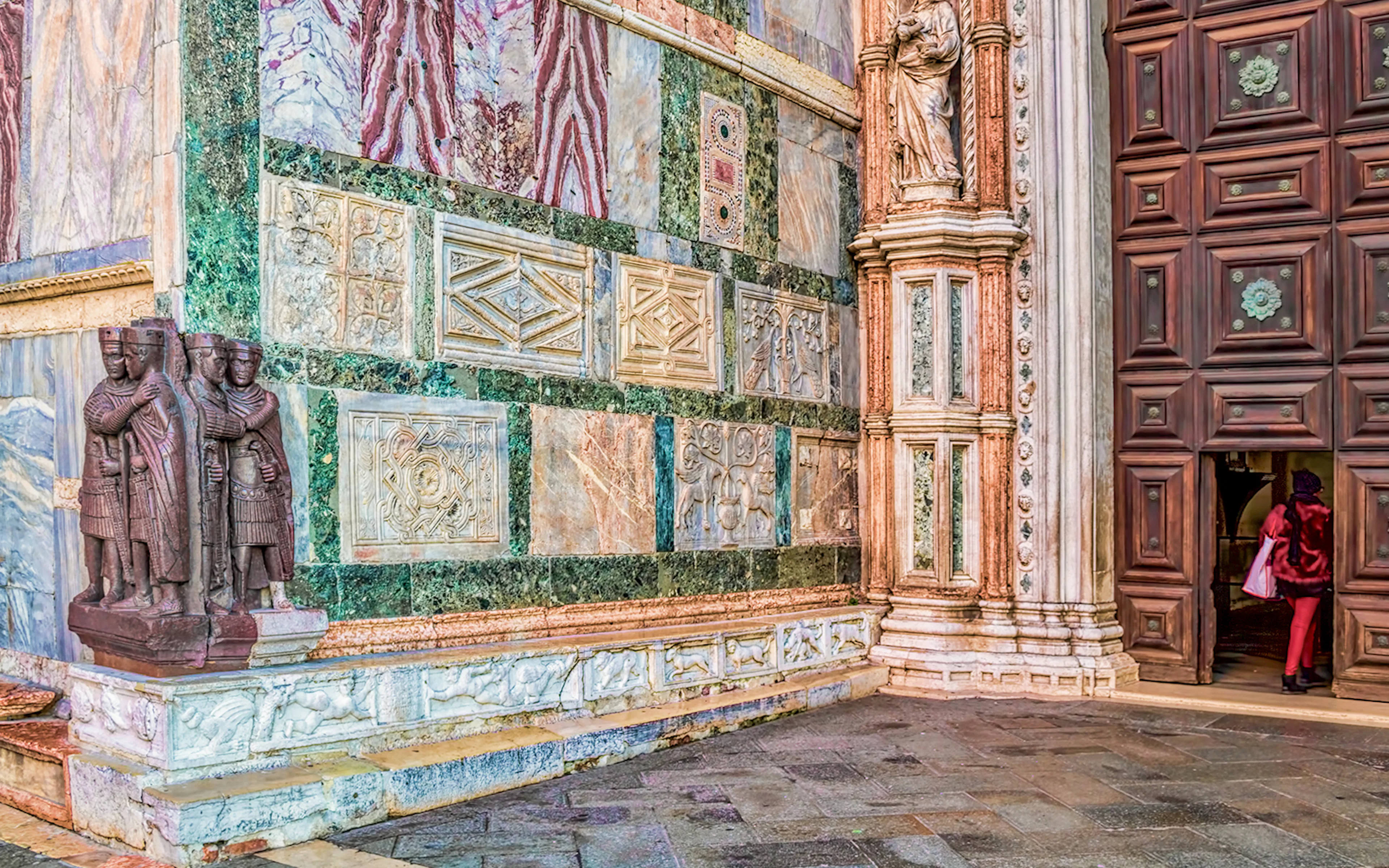 Porta della Carta