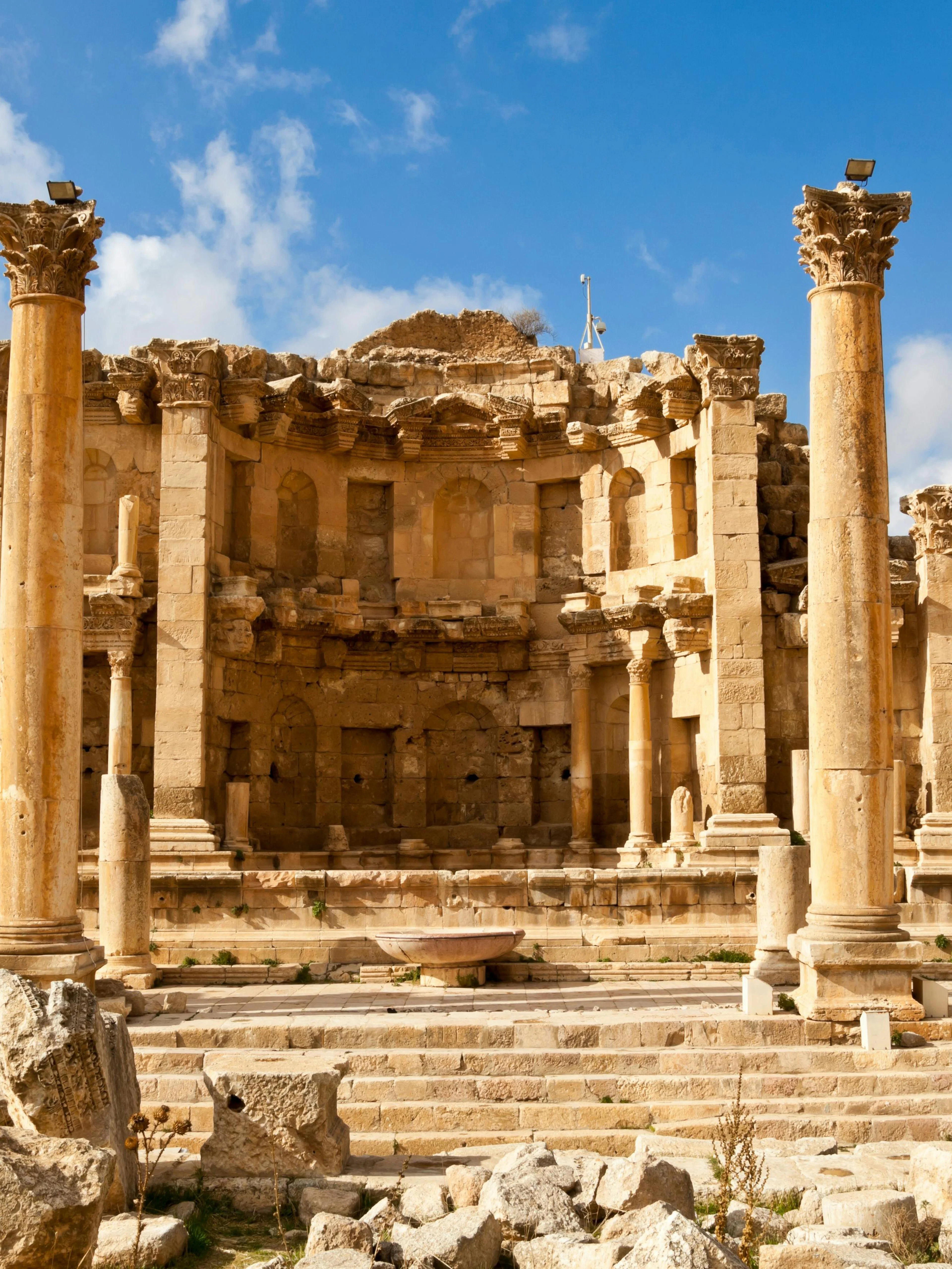 Nymphaeum ruins with Corinthian columns in Jerash, Jordan.