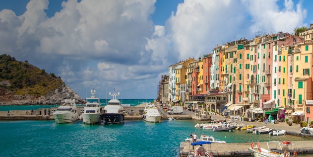 のベストを見つけよう La Spezia