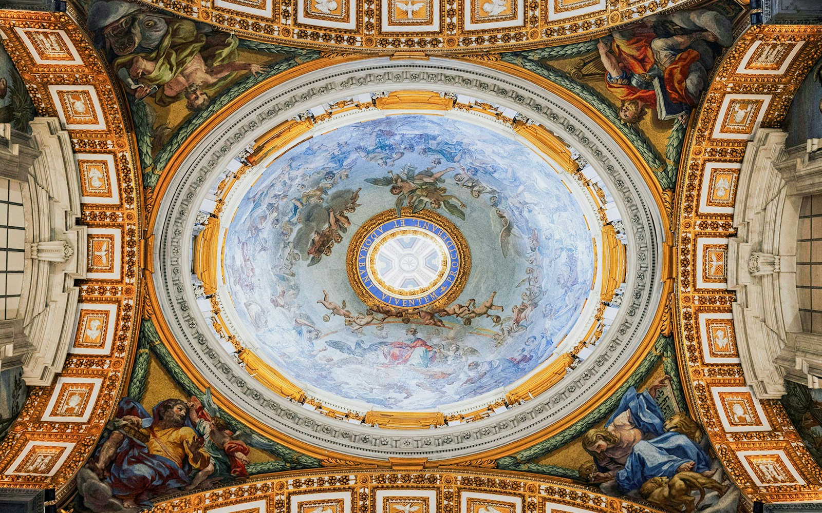 Mosaics and art in the St. Peter's Basilica’s dome