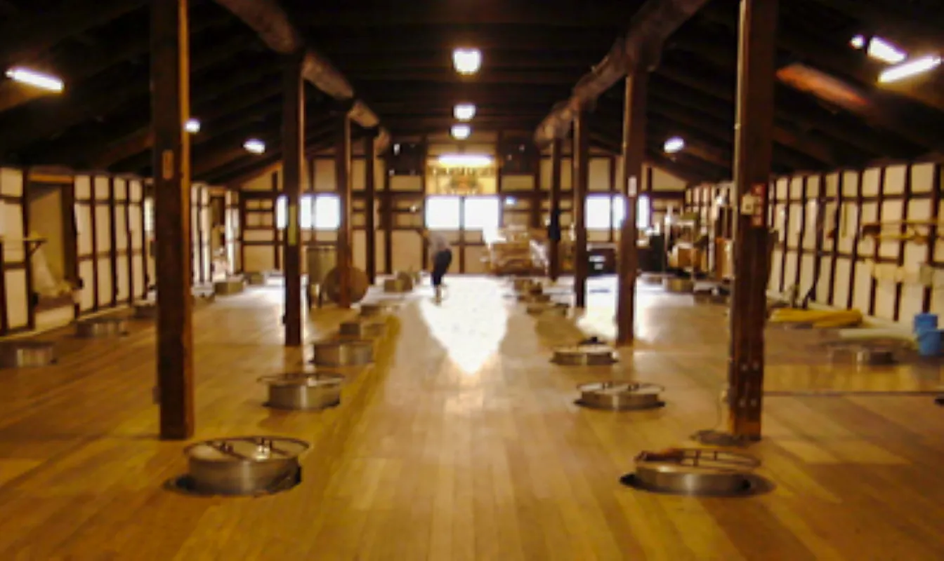 hyogo: eigashima sake brewery & whisky distillery tour-1