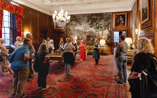 Palace of Holyroodhouse Small-Group Exclusive Guided Tour