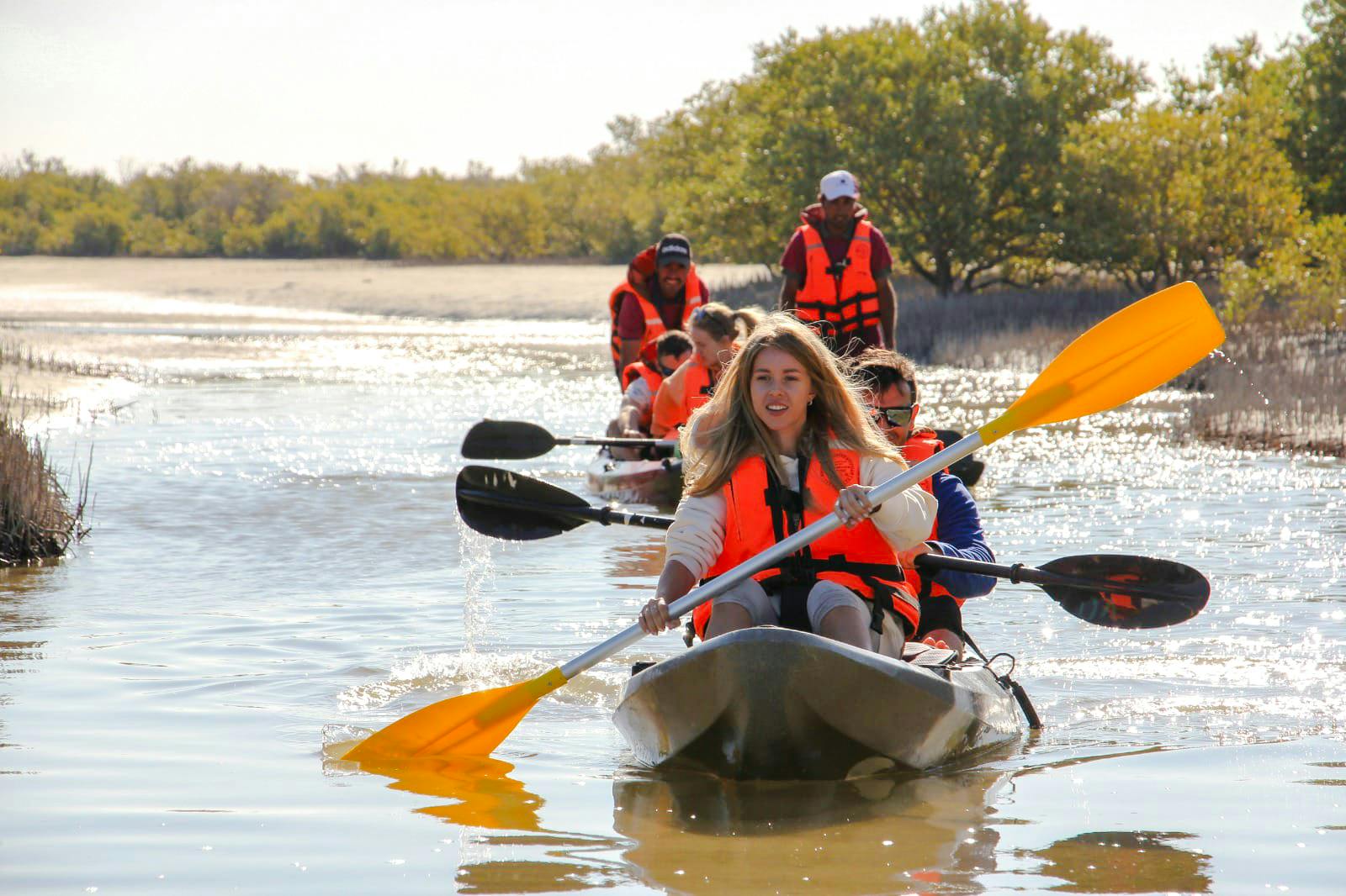 qatar mangrove kayaking experience at al thakhira-1