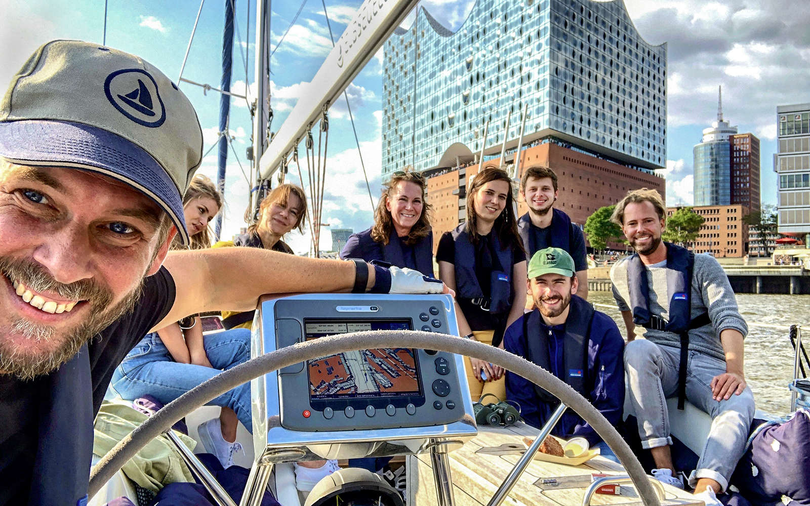 Hamburg Harbor Cruise Tours