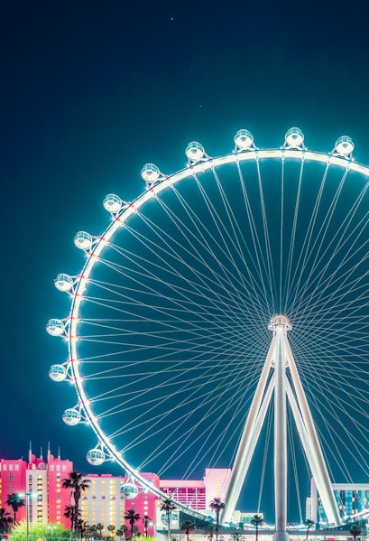 High Roller Ferris Wheel illuminated at night in Las Vegas.