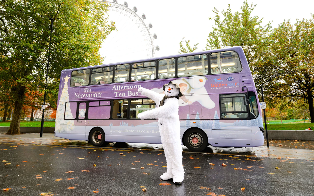 The Snowman™ Afternoon Tea Bus Tour