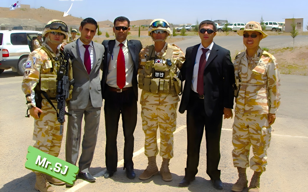Military personnel and civilians at the DMZ, South Korea.