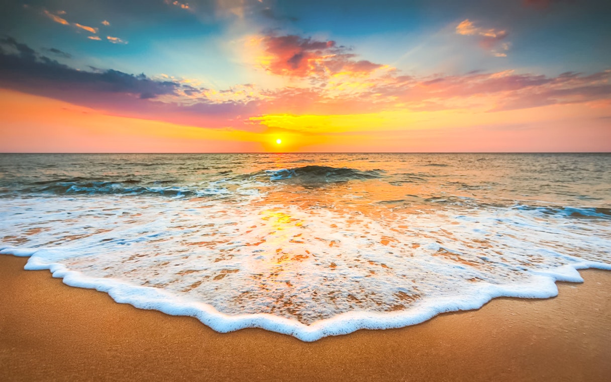Sunset view over ocean waves at Krabi's 7 Islands tour.