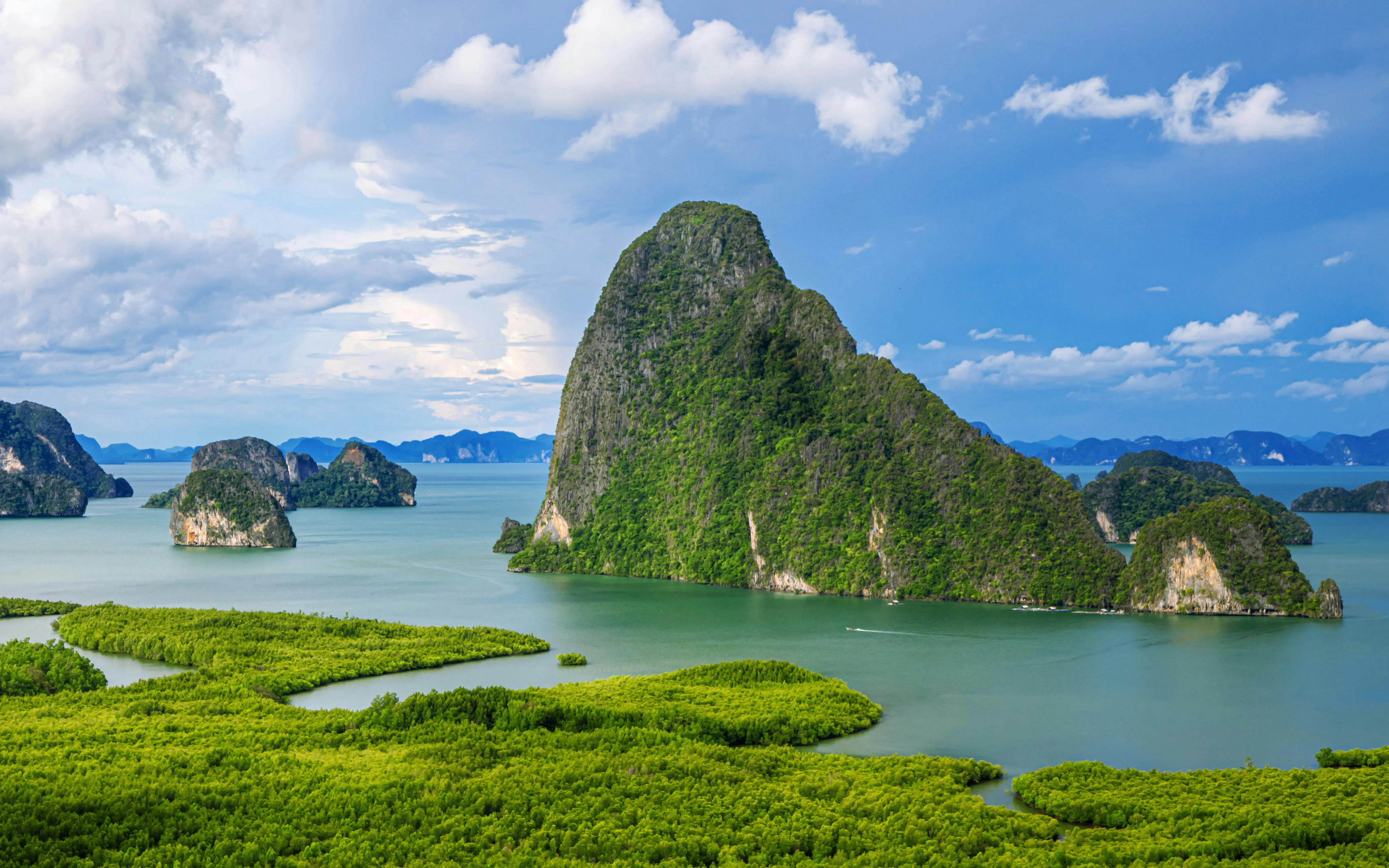 From Phuket: James Bond Island Speedboat Tour with Canoeing & Lunch (Product 54233)