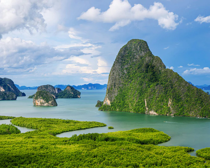 From Phuket: James Bond Island Speedboat Tour with Canoeing & Lunch (Product 54233)