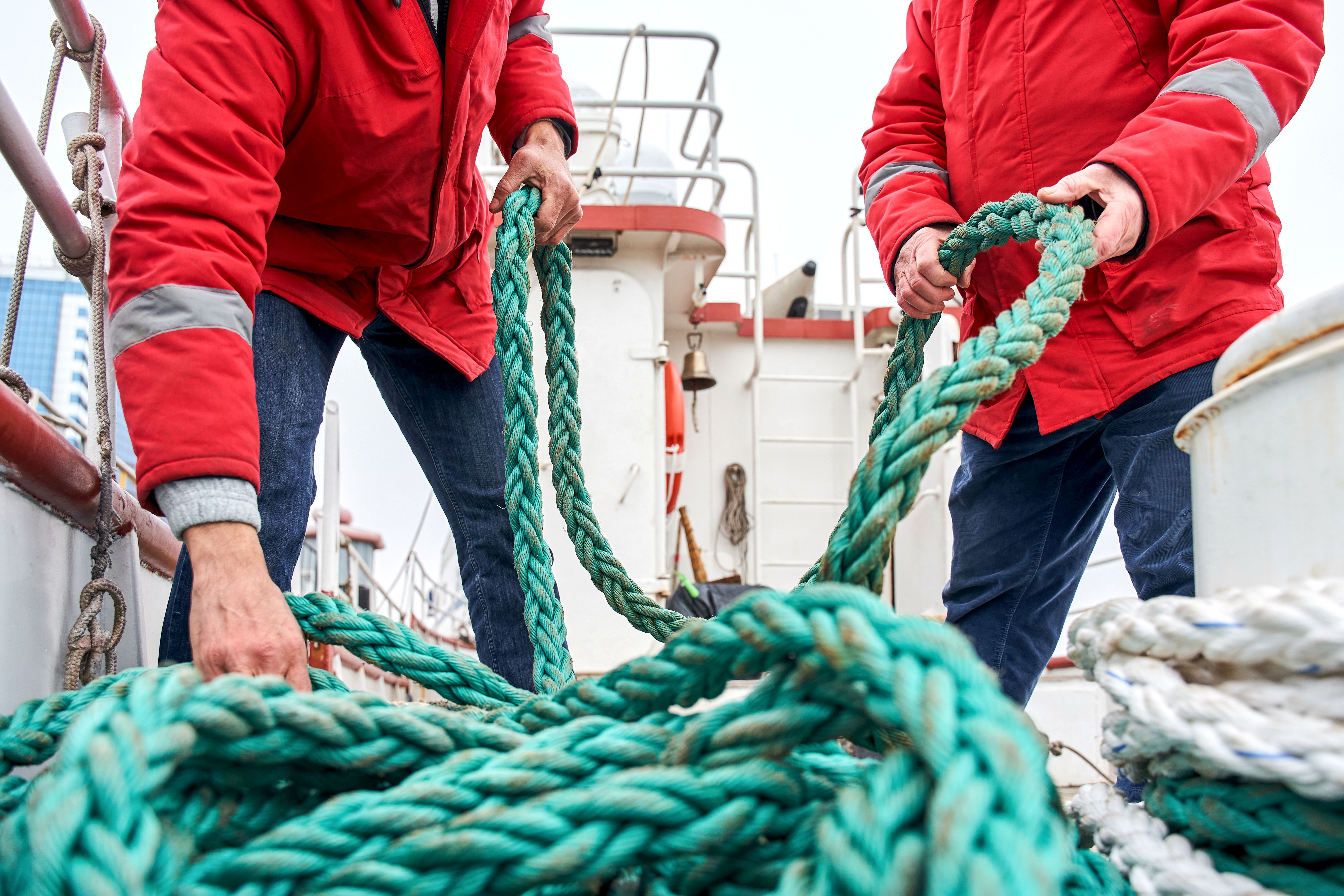 Ropes of ship at Reeperbahn