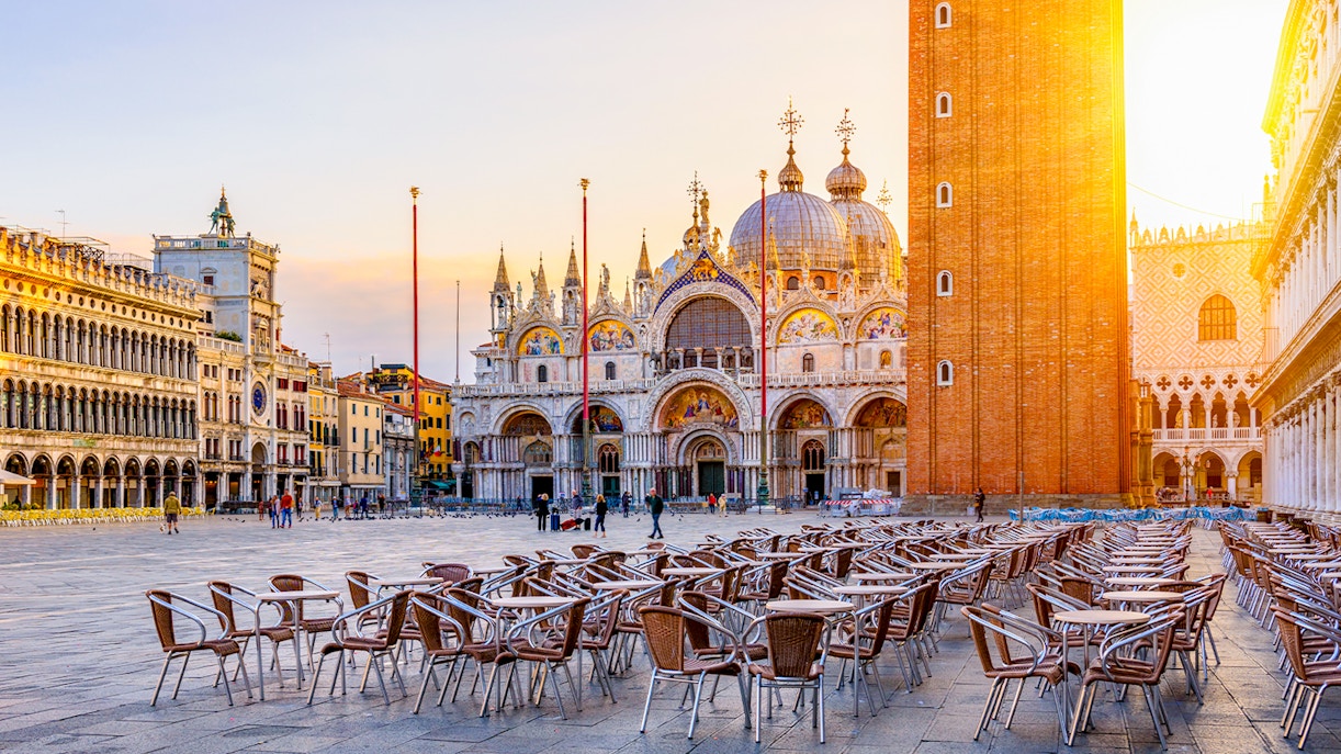 Gothic architecture evolution