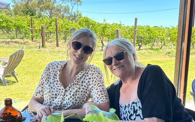 adelaide highlights with wine tasting & coast (full day tour)-1