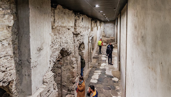 Naples Underground tours