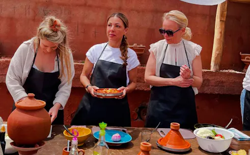 {
"experiencename": "marrakesh moroccan home cooking class in youssoufia"
}-1