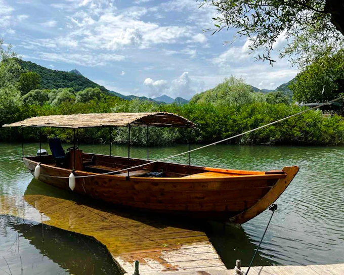 Lake Skadar Small-Group Boat Tour with Complimentary Drink (Product 52415)