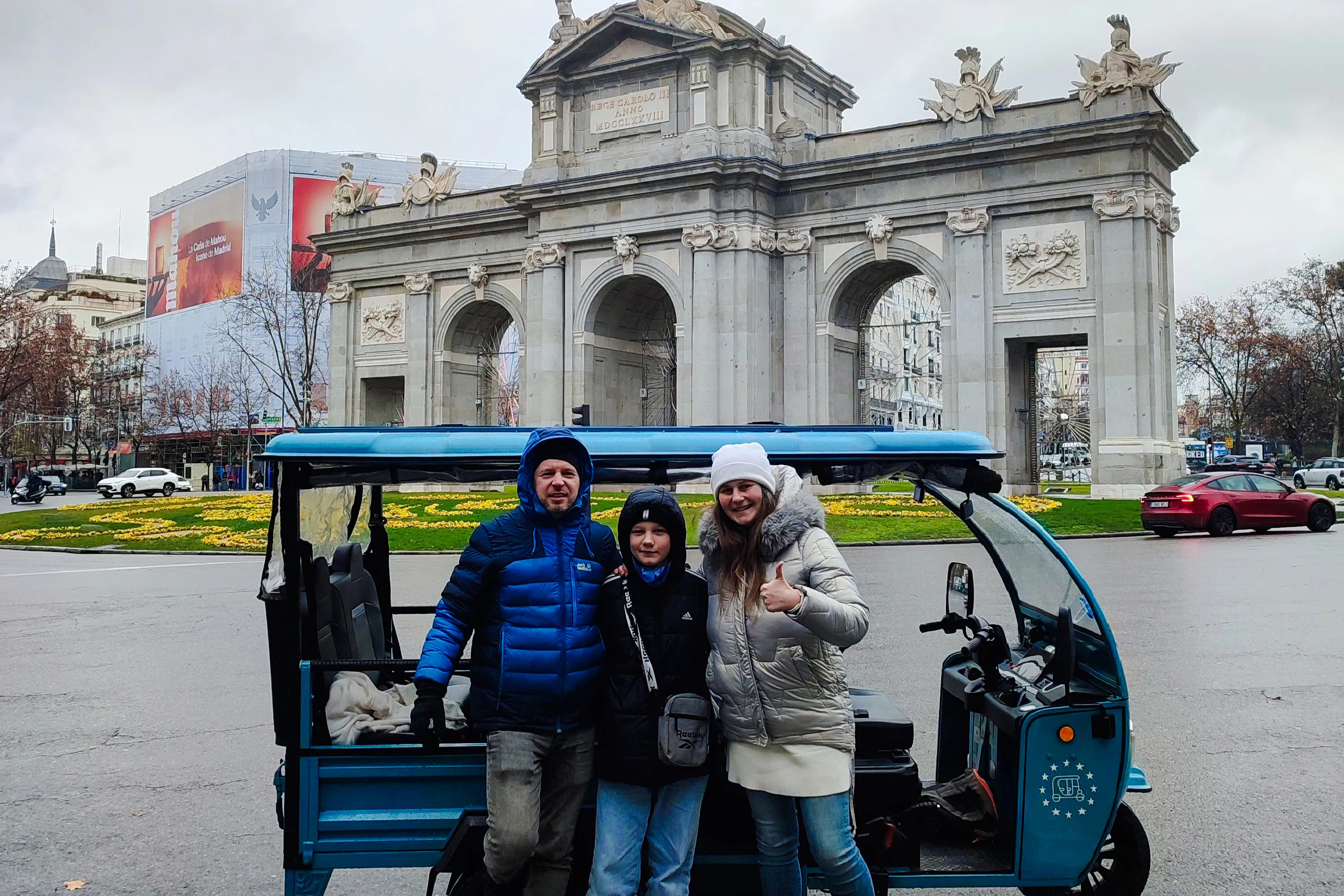 private tuk-tuk-tour durch die altstadt von madrid mit historischer führung-6