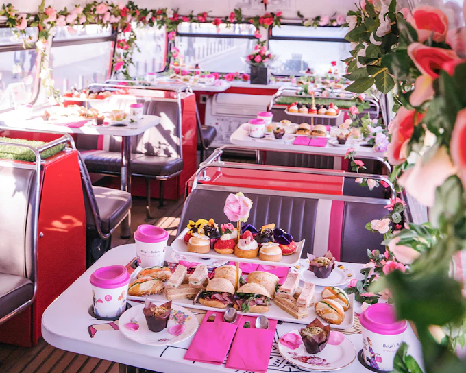 Brigit’s Bakery: Classic Afternoon Tea Bus Tour