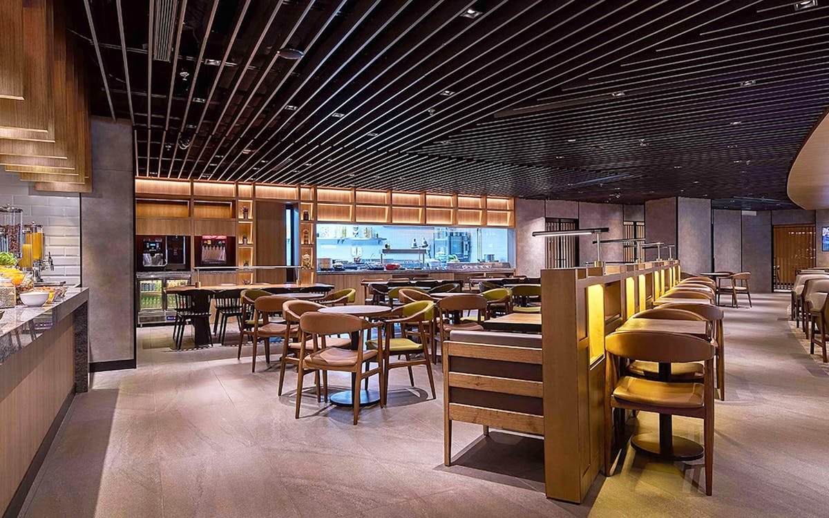 plaza premium first lounge access at kuala lumpur international airport: terminal 1-5 plaza premium first lounge access at kuala lumpur international airport: terminal 1-5