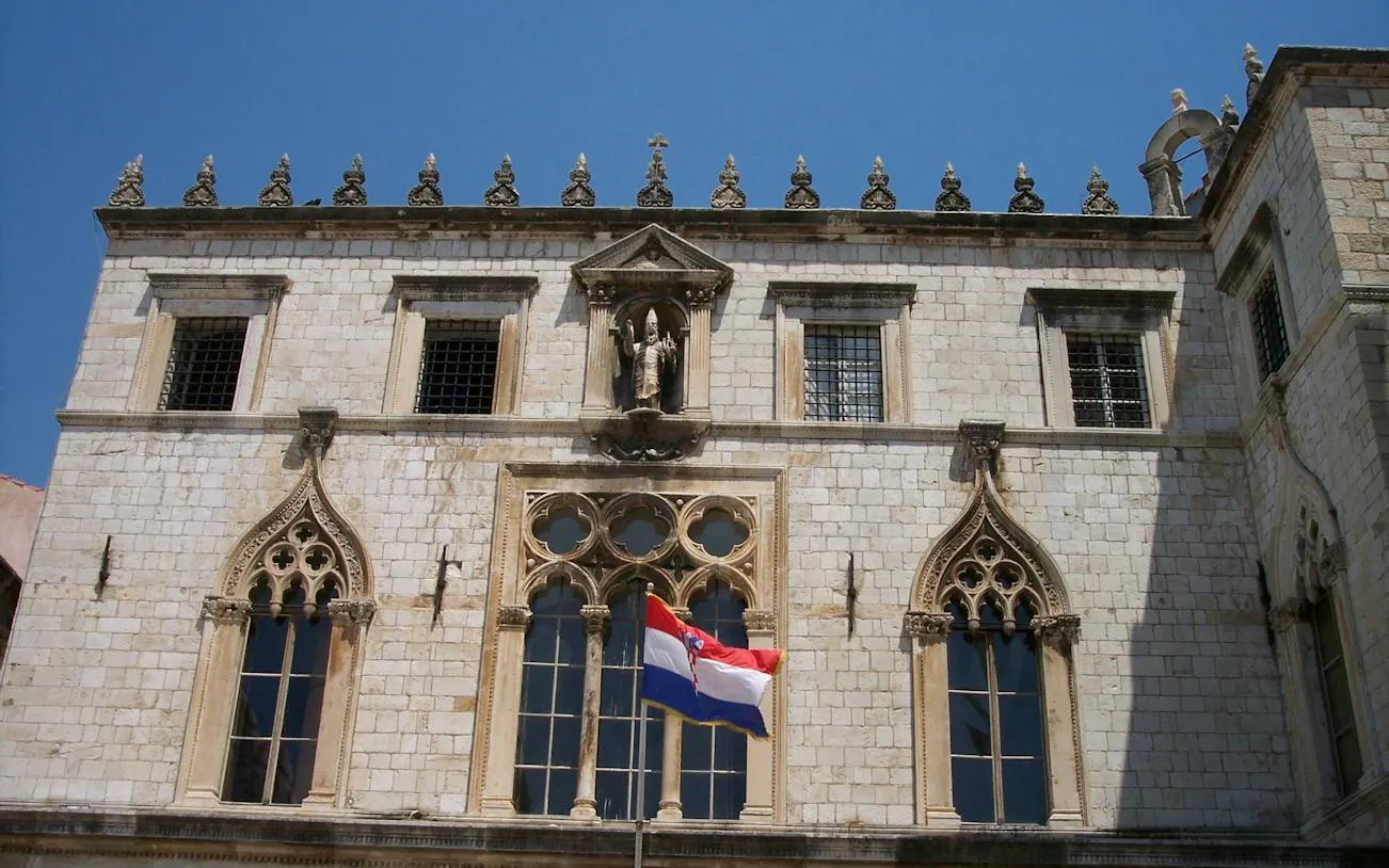 Dubrovnik Old Town Inside the Walls, Stradun to Jesuit Stairs | Self-Guided Audio Walk (Product 56997)