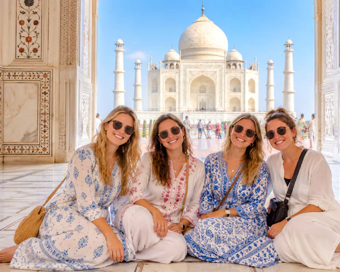 From Agra: Skip-the-Line Taj Mahal and Agra Fort Tour by Car
