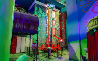 Bounce ride in TMNT zone at Nickelodeon Play Tersane Istanbul with colorful graffiti walls.
