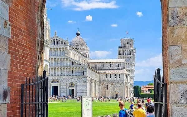 Guided Walking Tour of Pisa